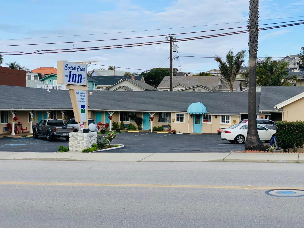 Central Coast Inn Каюкос Екстериор снимка